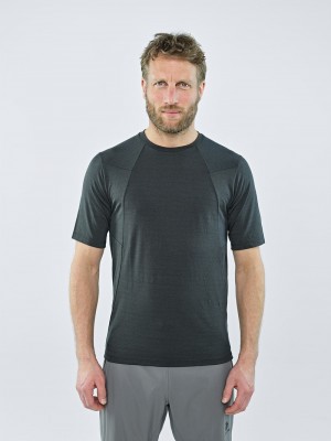 Black Men's Black Yak Kabru Merino Short Sleeve T Shirts | CX1PA151