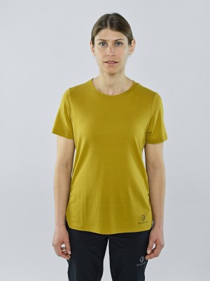 Olive Women's Black Yak Mewati T Shirts | VN1NC582