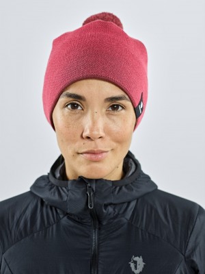 Red Women's Black Yak Knit Pompom Beanie | UW2RL431