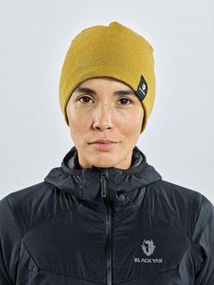 Yellow Women's Black Yak Knit Beanie | LI9SV128