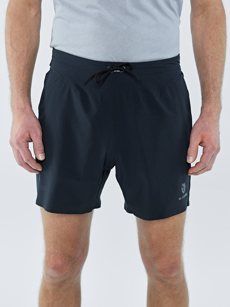 Black Men\'s Black Yak Caracu Superlight Outdoor Shorts | PX2DY521