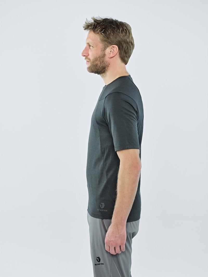 Black Men's Black Yak Kabru Merino Short Sleeve T Shirts | CX1PA151