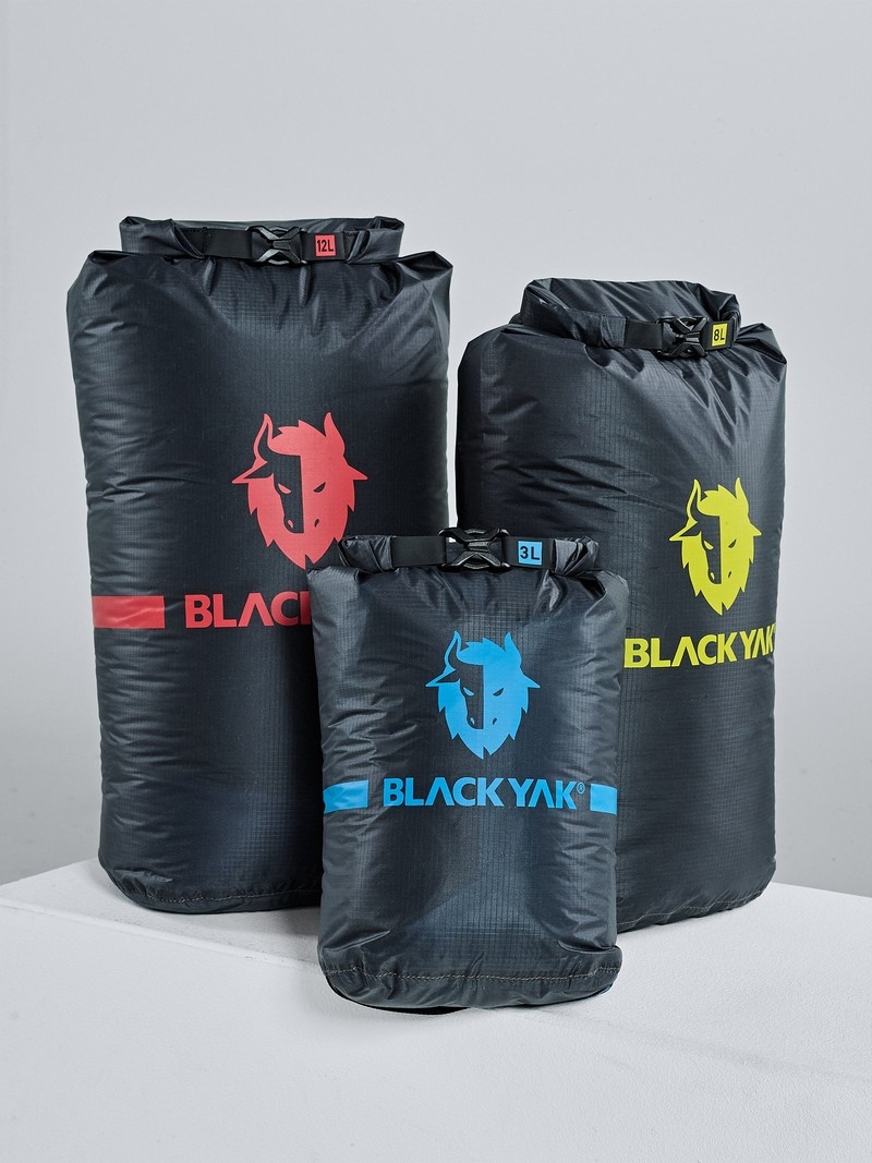 Black Men's Black Yak Logo 12l Dry Bags | FY0WV136