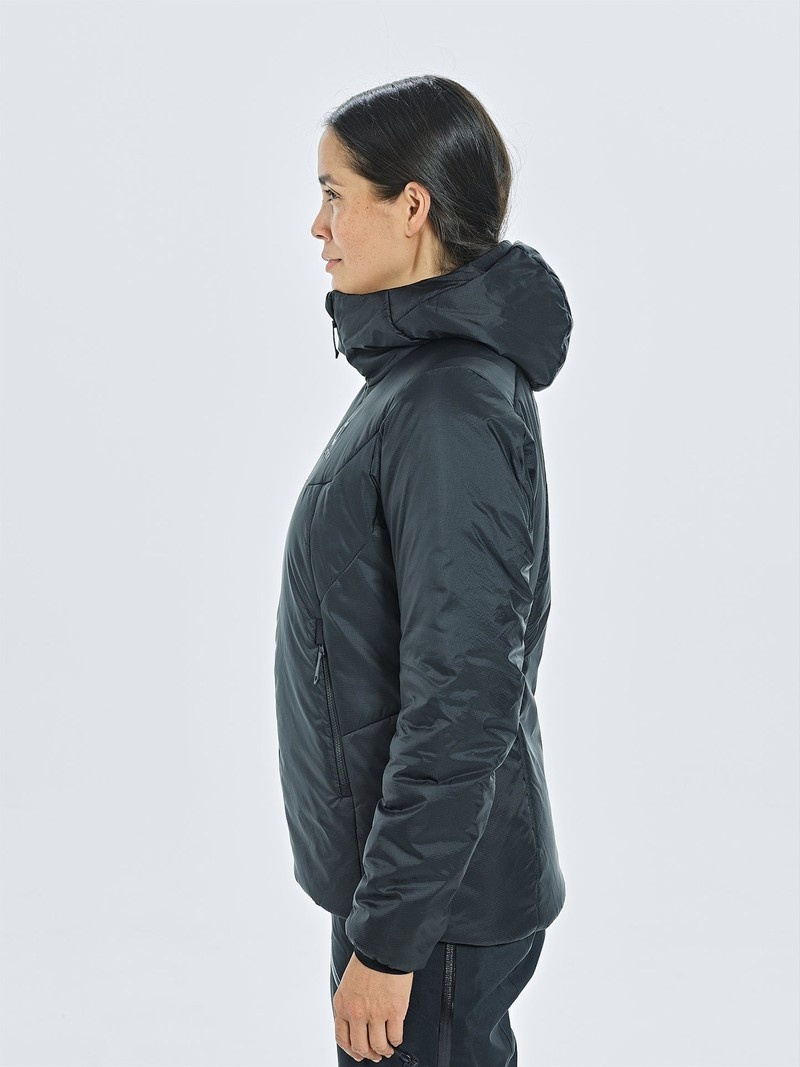 Black Women's Black Yak Latok Hooded Insulation Jackets | VV0YB224