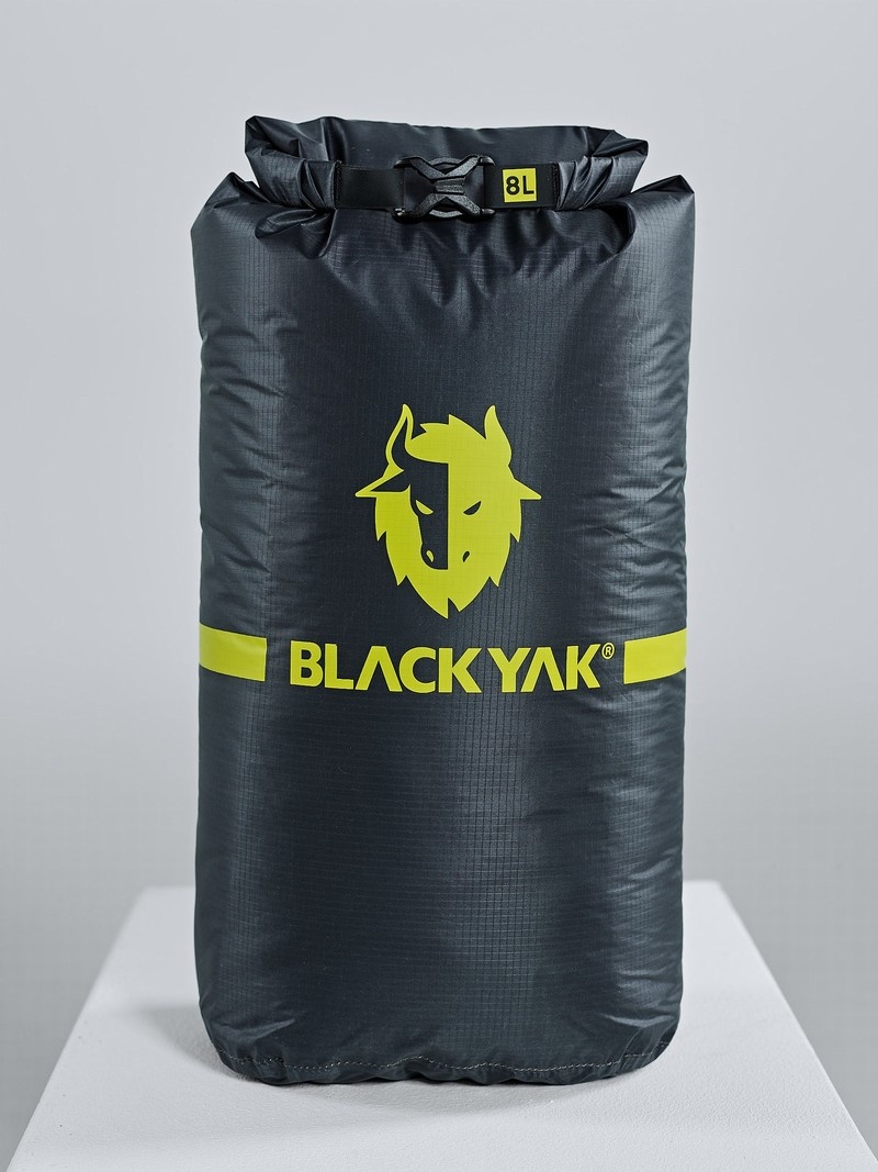 Black Women\'s Black Yak Logo 8l Dry Bags | XZ9GT148