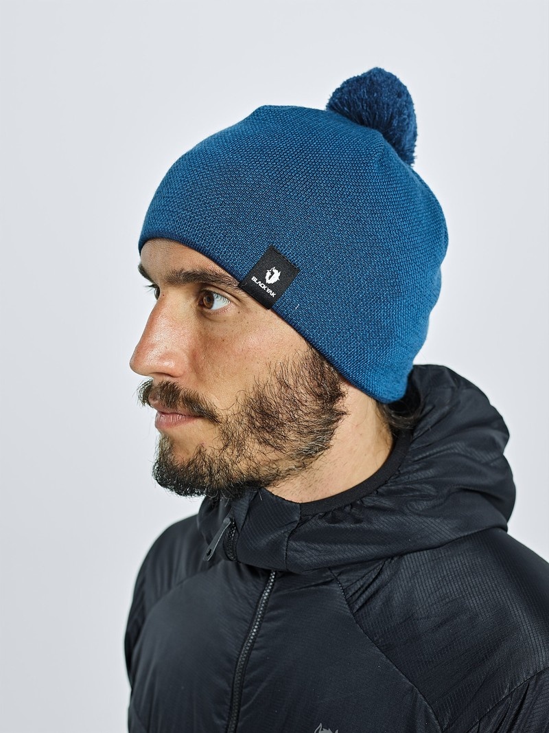 Blue Men's Black Yak Knit Pompom Beanie | WN7JG653