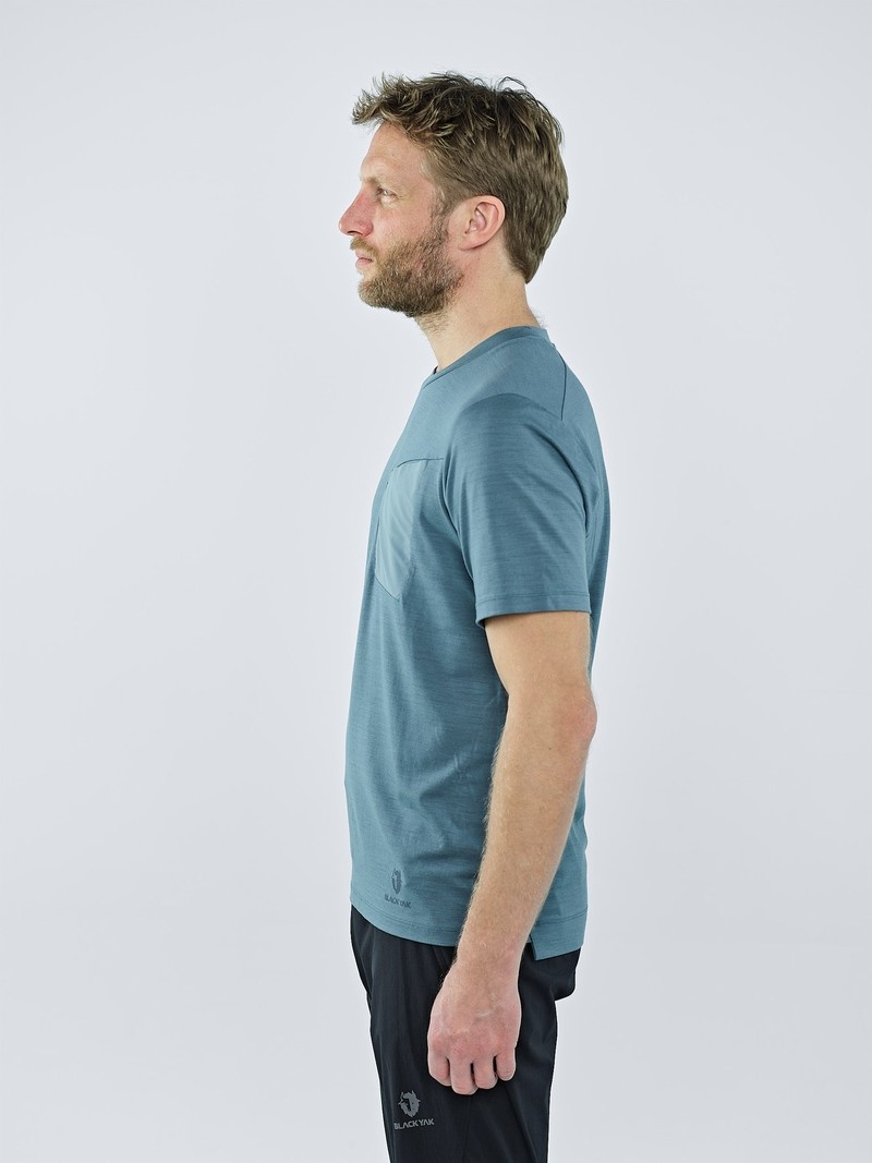 Blue Men's Black Yak Mewati Chest Pocket T Shirts | NV2LI928