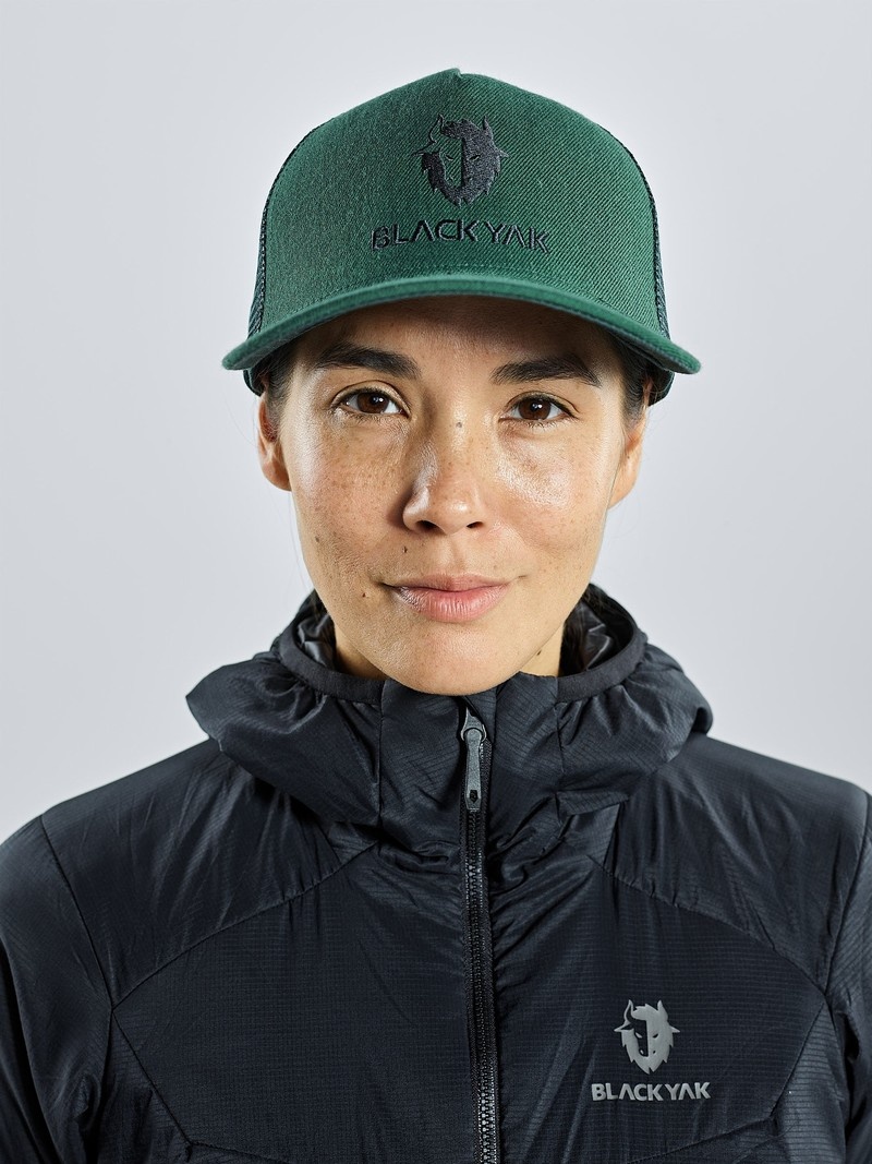 Green Women\'s Black Yak Logo Classic Trucker Caps | TB5AV562