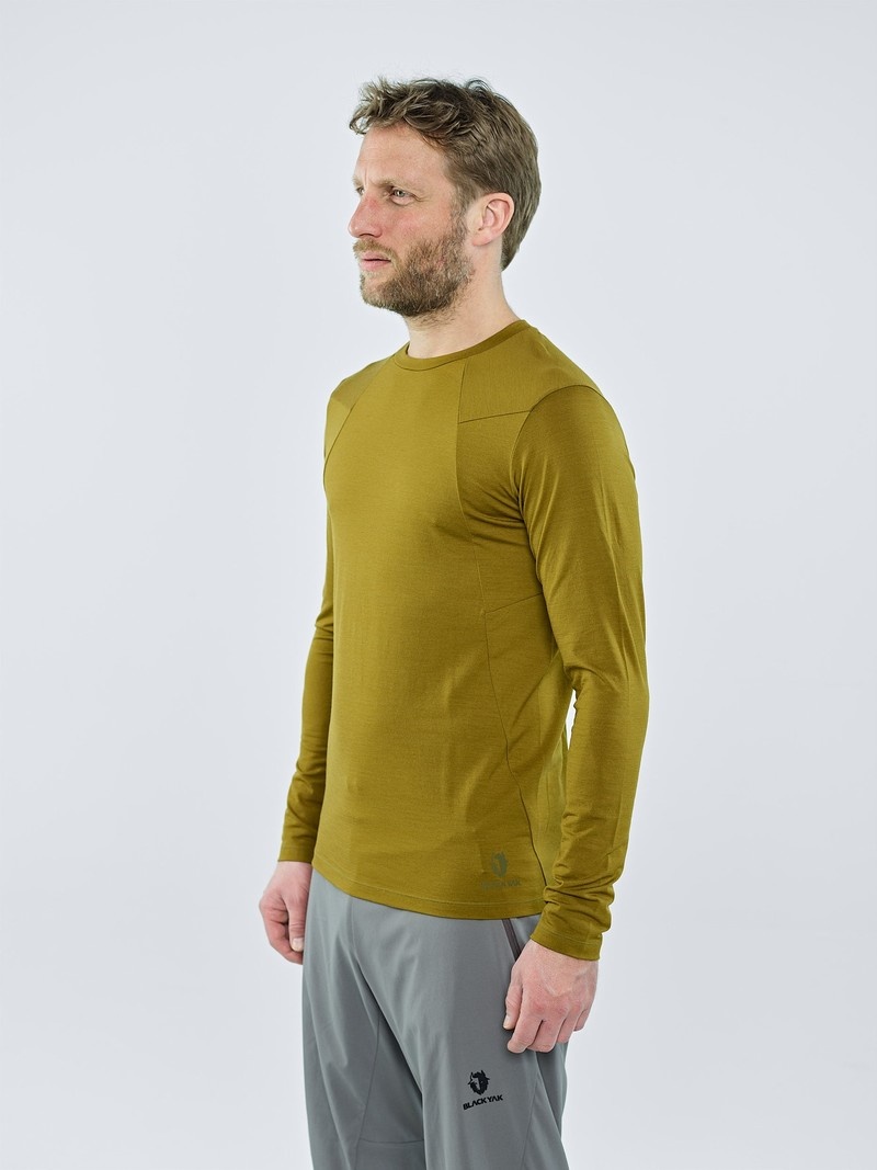 Olive Men's Black Yak Kabru Merino Roundneck Long Sleeve | UD4LV007