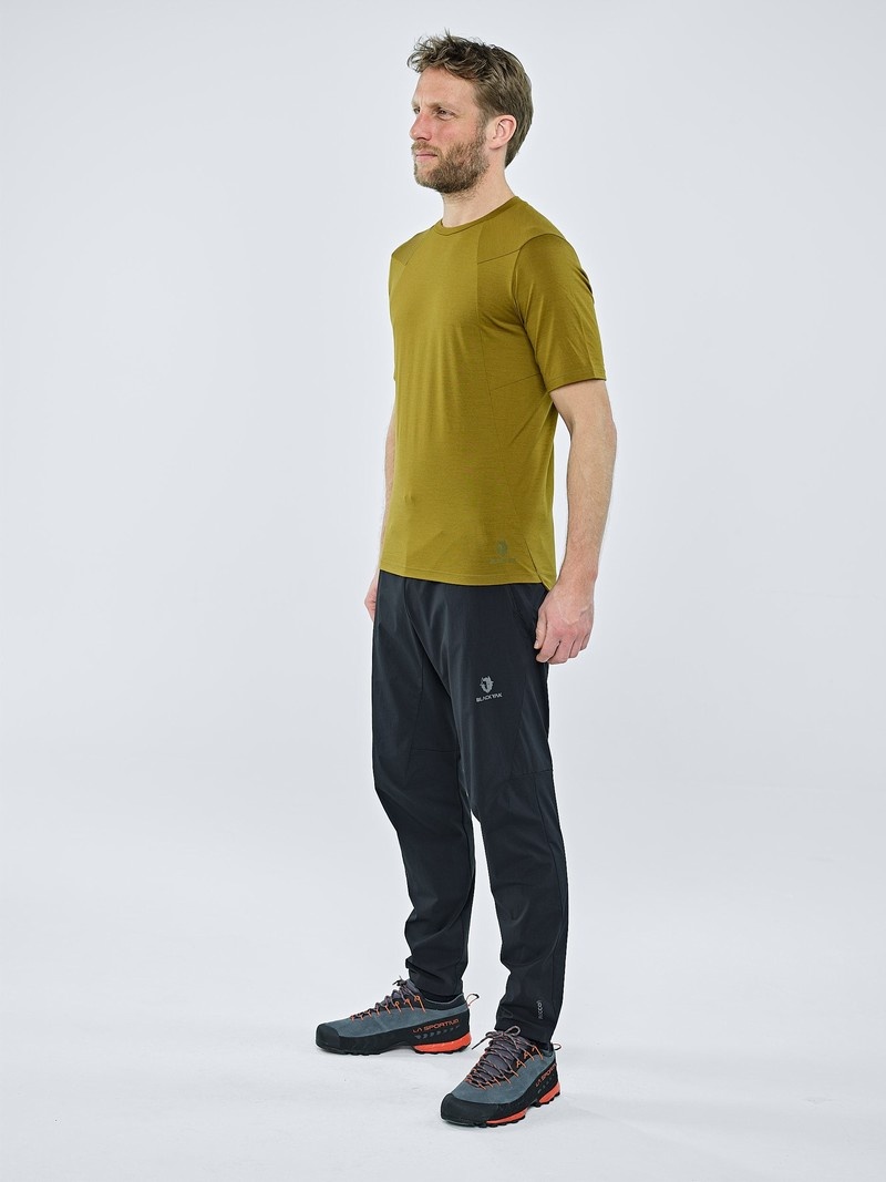 Olive Men's Black Yak Kabru Merino Short Sleeve T Shirts | GS2MJ554