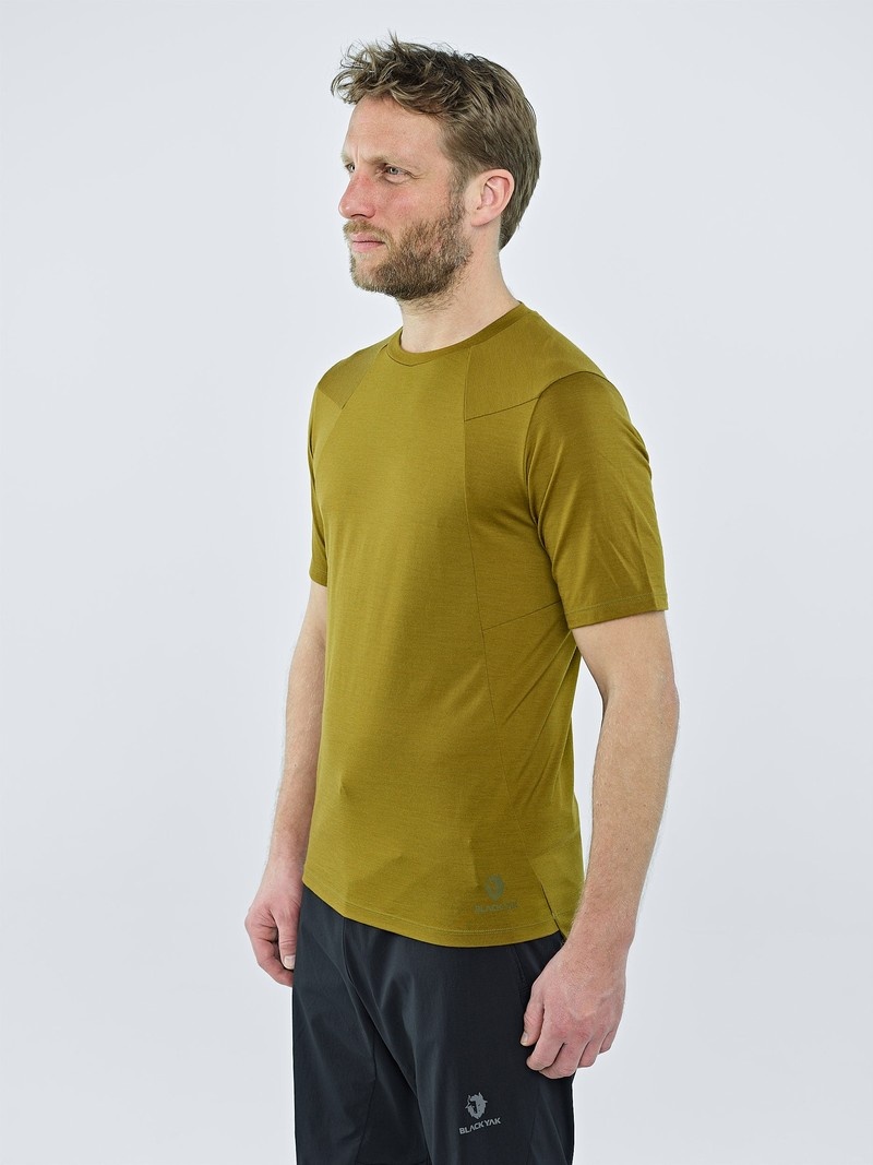 Olive Men's Black Yak Kabru Merino Short Sleeve T Shirts | GS2MJ554