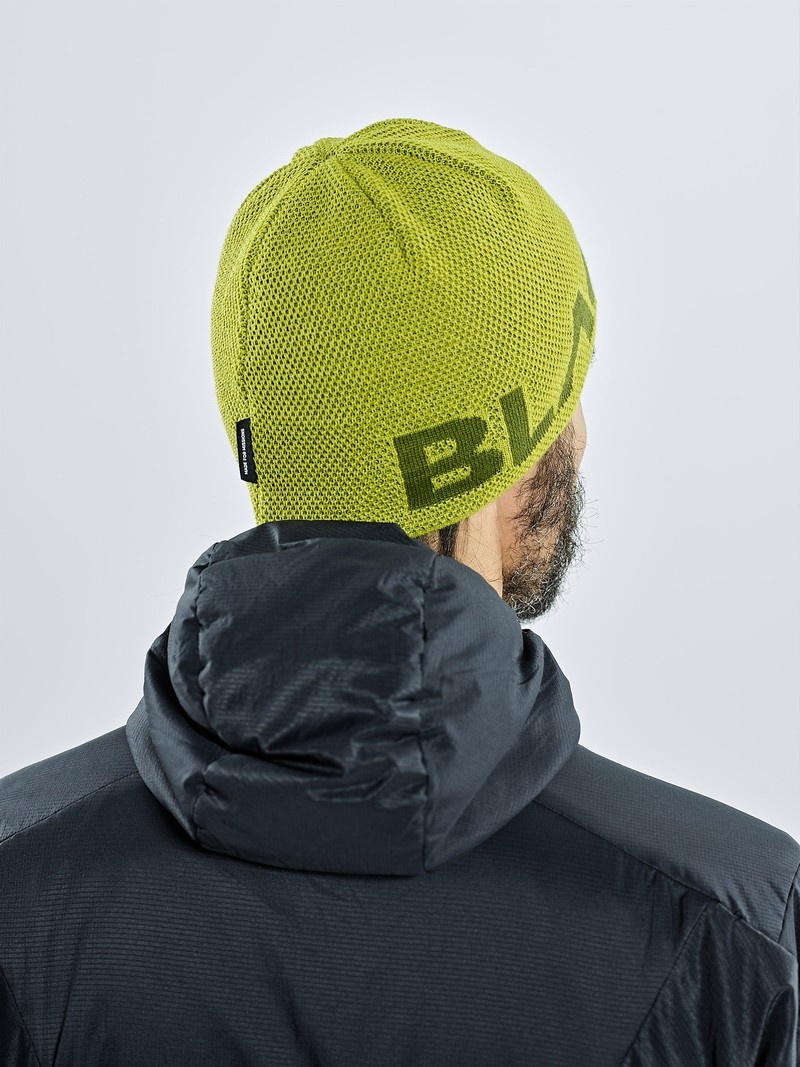 Olive Men's Black Yak Logo Knit Beanie | PU7ZD874