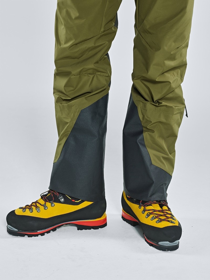 Olive Men's Black Yak Saltoro Hybrid Skitouring Pants | JY9KW202