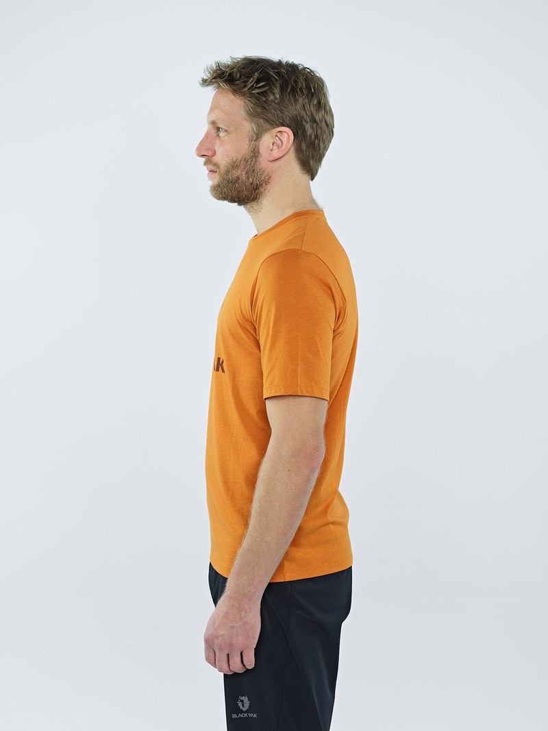 Orange Men's Black Yak Ramo Logo T Shirts | ZQ9UQ569