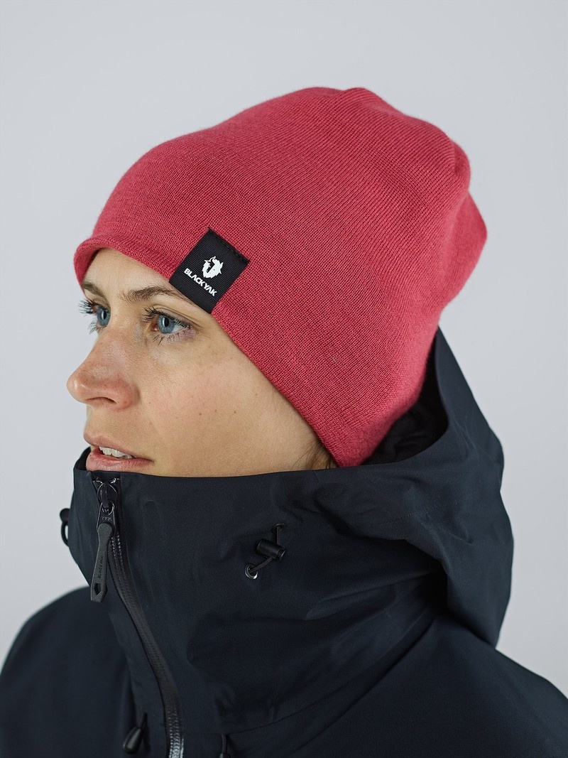 Pink Women's Black Yak Knit Beanie | CG6OD554