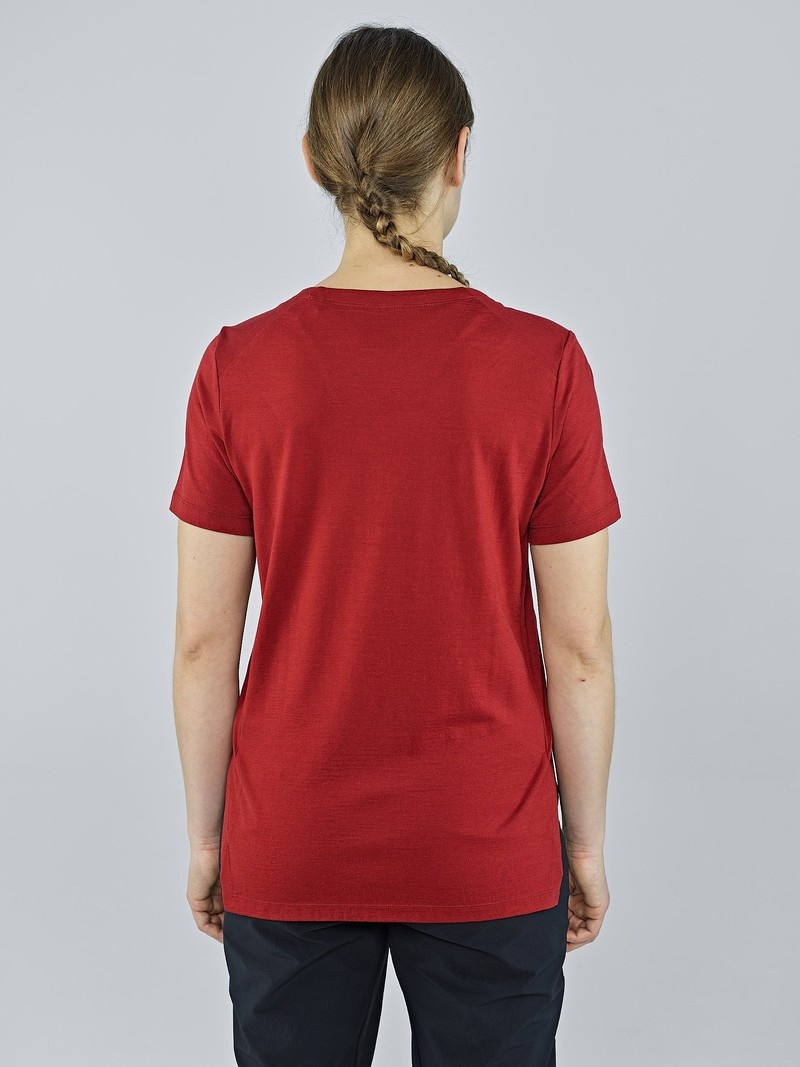 Red Women's Black Yak Mewati T Shirts | MH0UY803