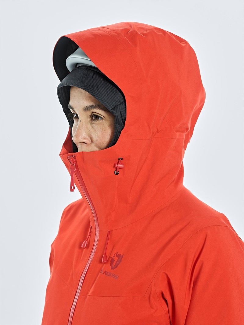 Red Women's Black Yak Thulagi Gore-tex 3l Pro Shell Jackets | NL4TE311