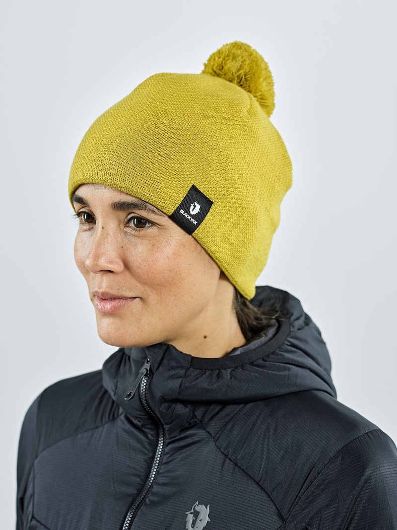 Yellow Men's Black Yak Knit Pompom Beanie | HR1BD276