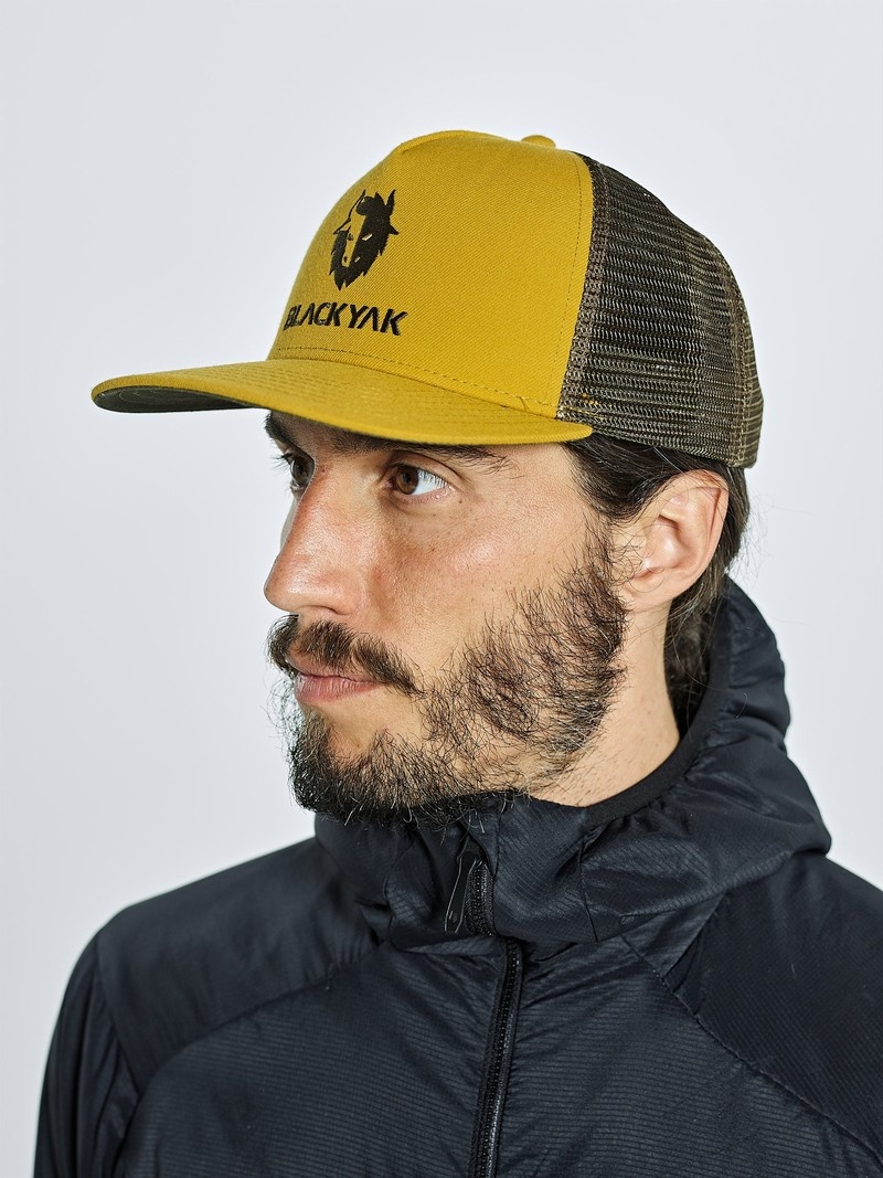 Yellow Men's Black Yak Logo Classic Trucker Caps | GP0EZ330