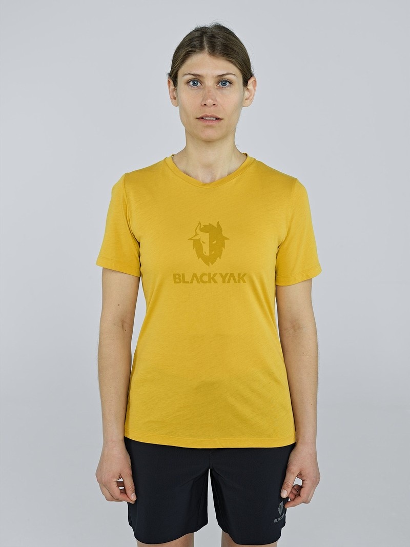 Yellow Women\'s Black Yak Ramo Logo T Shirts | RB1LS982