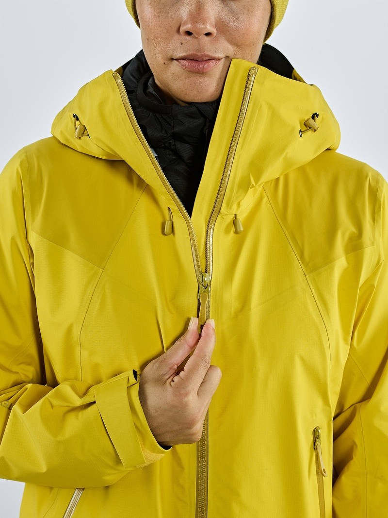 Yellow Women's Black Yak Risum Gore-tex 3l Active Shell Jackets | MO0YR429